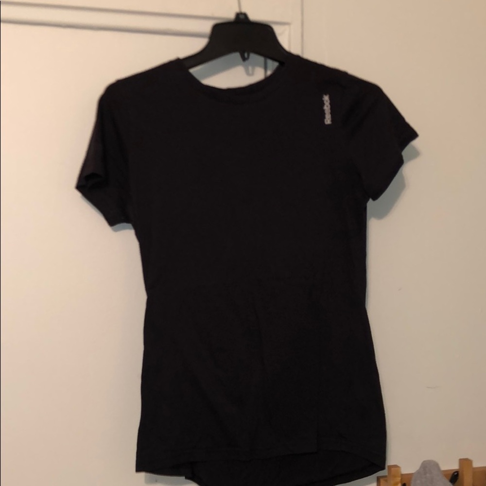 black reebok shirt